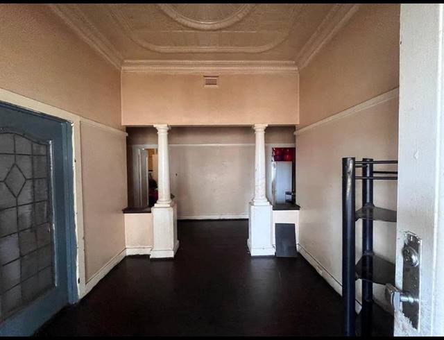 15 BEDROOM HOUSE FOR SALE IN HADDON